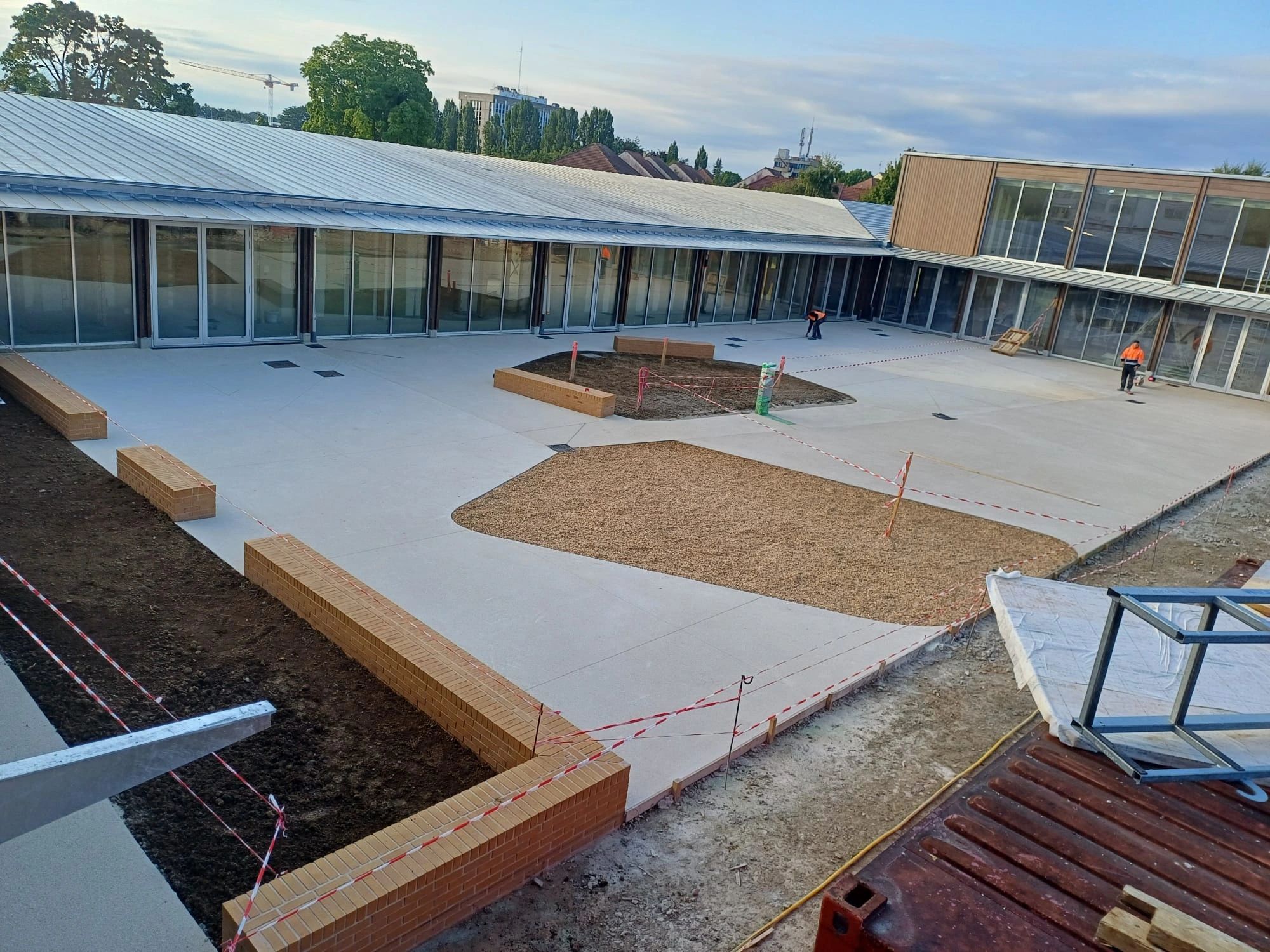 Réhabilitation et extension du groupe scolaire Decourbe